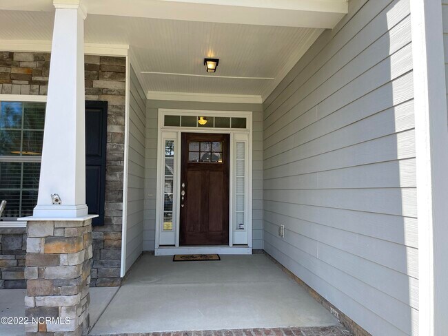 Foto del edificio - 355 Wiregrass Ln