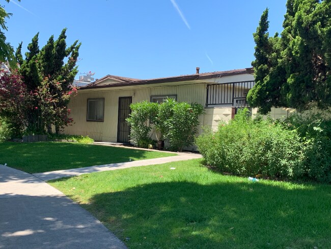 Building Photo - 3411 Orange Ave