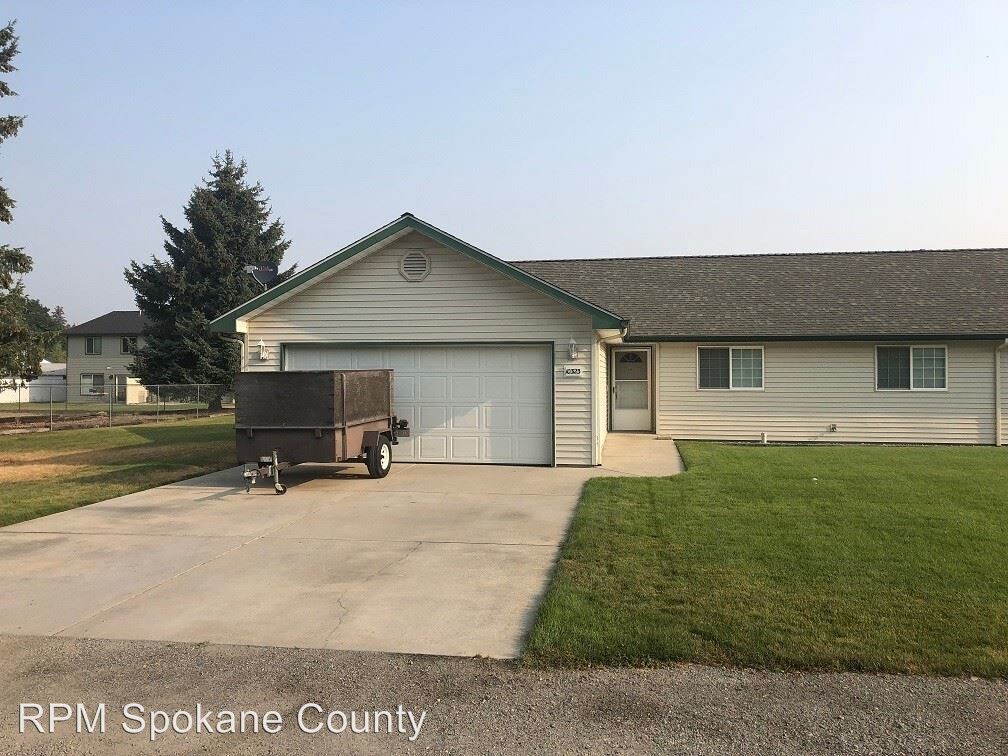 Primary Photo - 3 br, 2 bath House - 10323 E Victory Lane