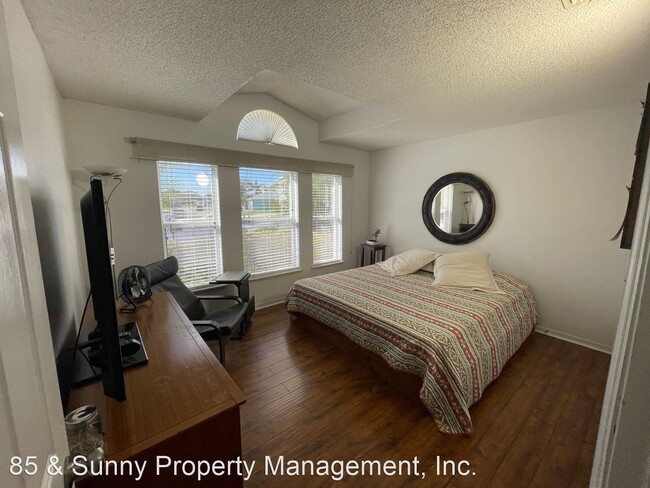 Building Photo - 4 br, 2 bath House - 2502 Reflections Place