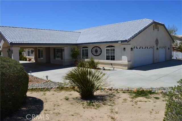 Building Photo - 13616 Cronese Rd