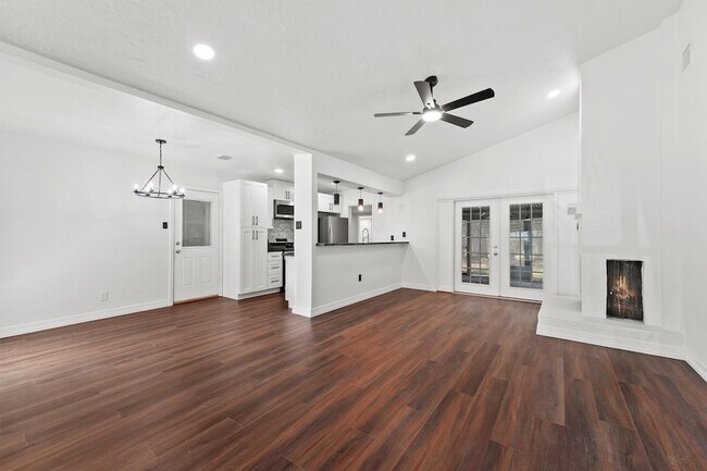 Foto del edificio - 632 Meadowlawn St