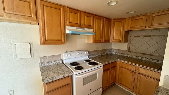 Foto del edificio - 2 Bedroom Townhome in Highland California