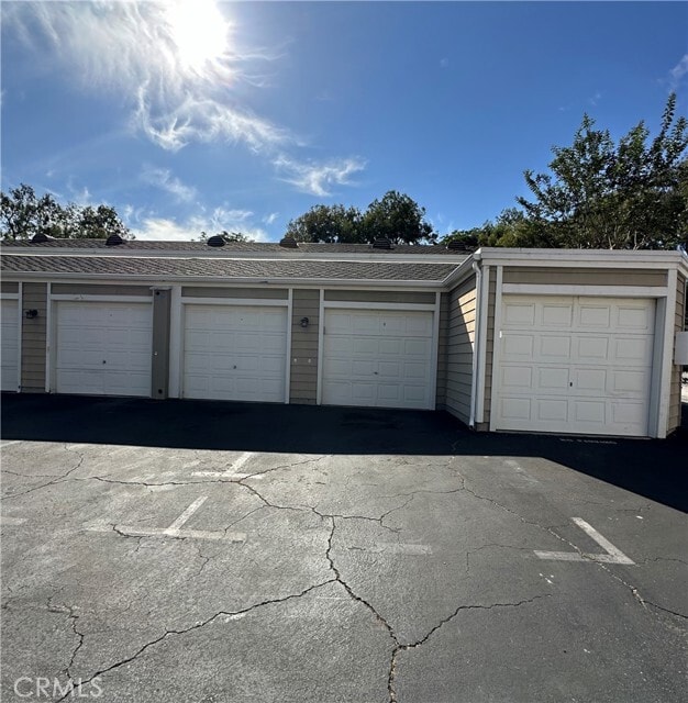 Building Photo - 515 San Nicholas Ct
