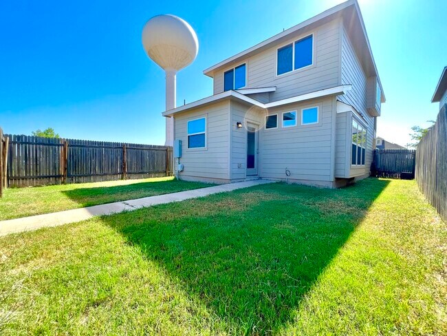 Foto del edificio - 4616 Graceful Ln