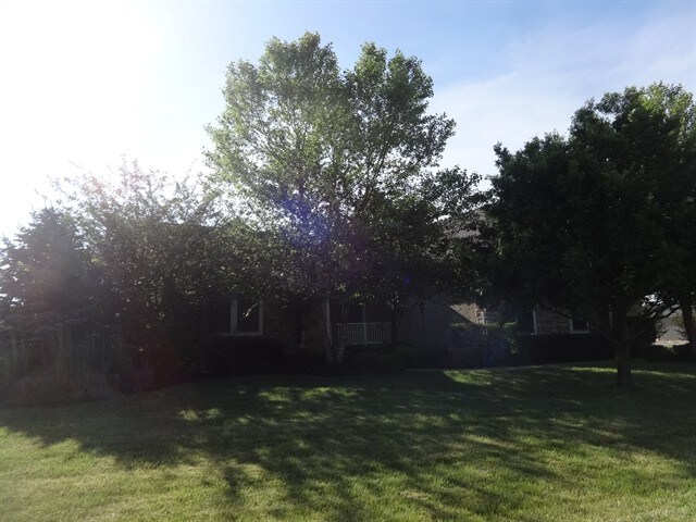 Primary Photo - 2336 Bradshaw Boulevard