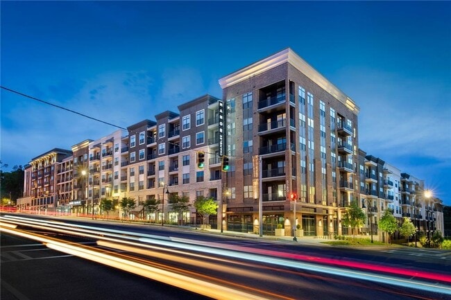 Foto del edificio - 5180 Peachtree Blvd