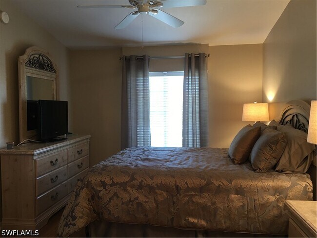 Foto del edificio - 2855 Cypress Trace Cir