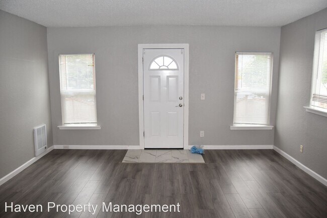 Foto del edificio - 2 br, 1 bath House - 906 S J St