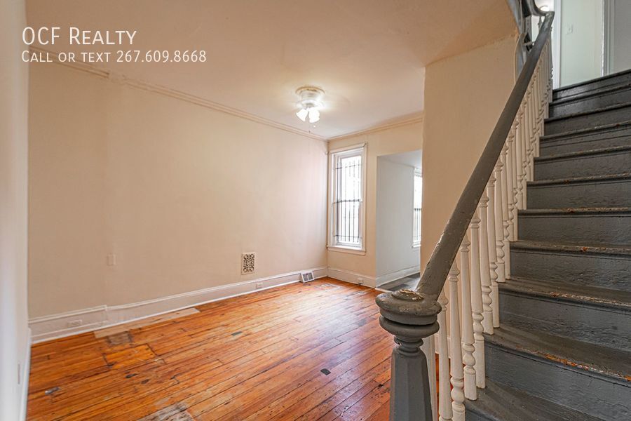 Primary Photo - 416 Saunders Ave