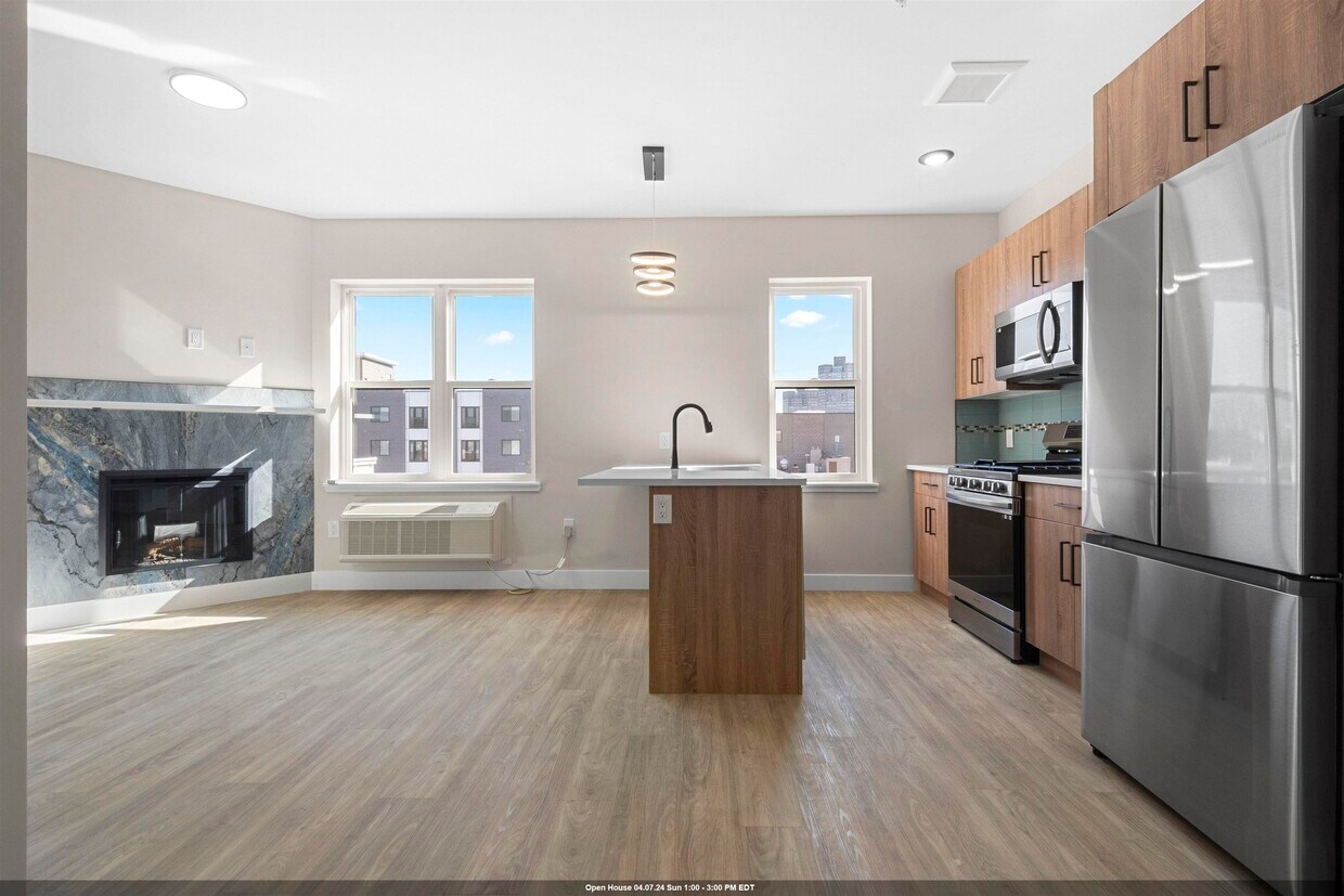 Foto principal - 212 70th St