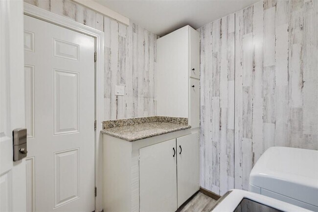 Foto del edificio - 210 W 13th St