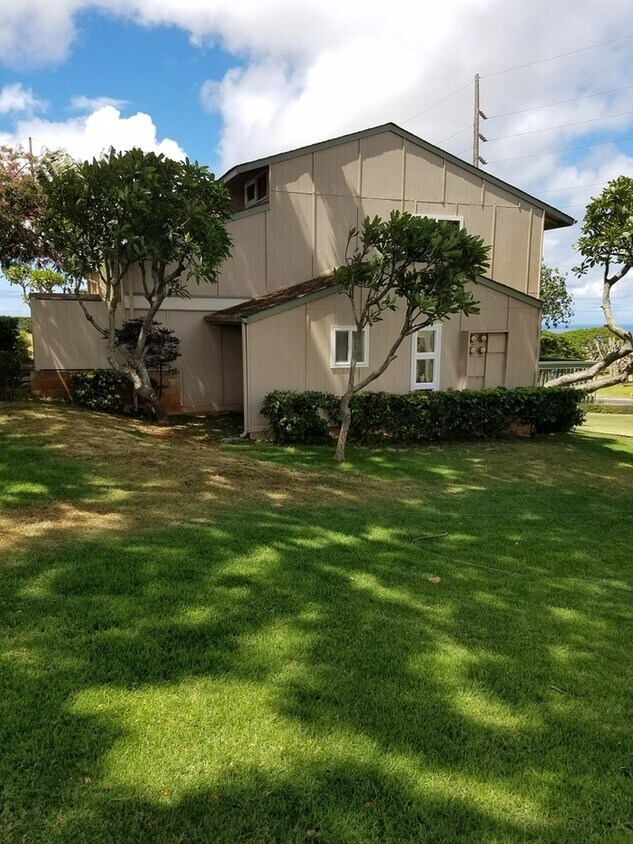92969969 Makakilo Dr, Kapolei, HI 96707 Townhome Rentals in Kapolei