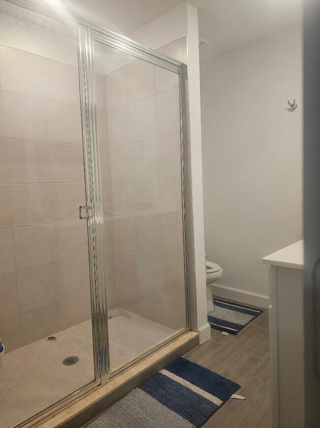 Foto del edificio - 5075 Genove Pl