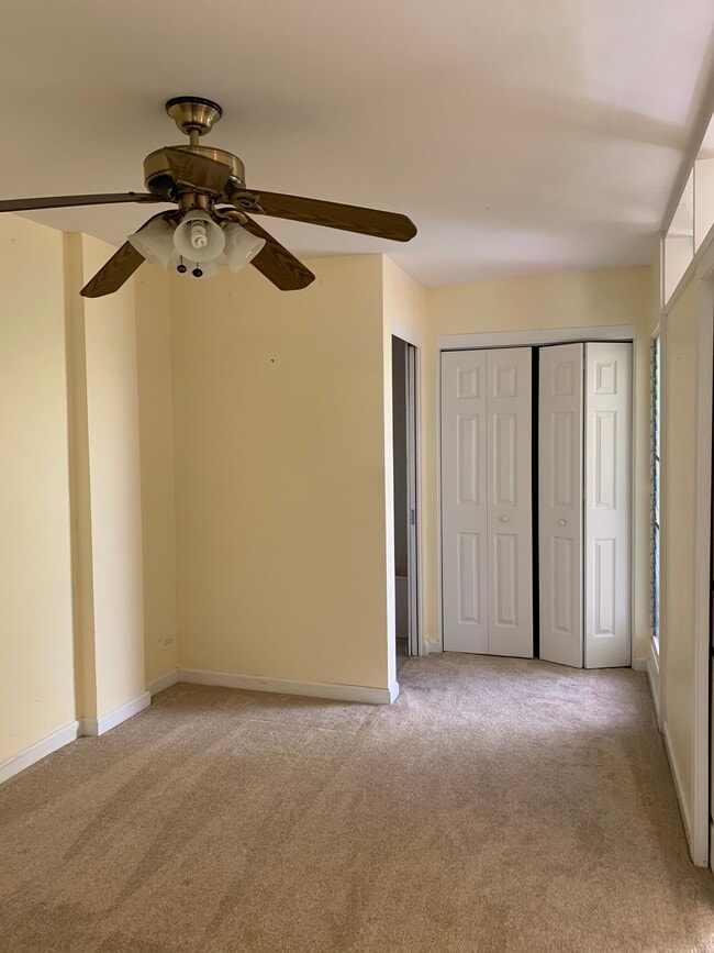Building Photo - 1505 Kewalo St