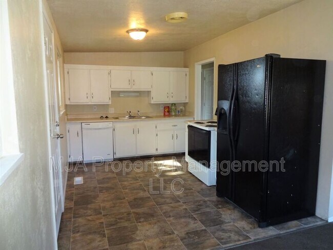 Building Photo - 3018 S 3080 W