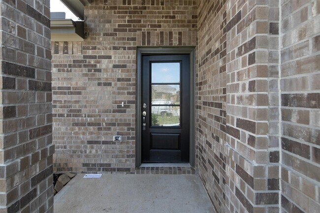 Foto del edificio - 18430 Cobalt Cove Ln