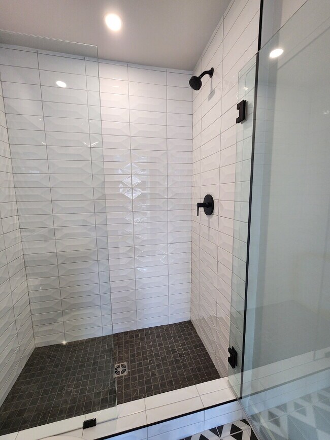 Foto del edificio - Modern 3 Bedroom 3.5 Bath Home in Nations