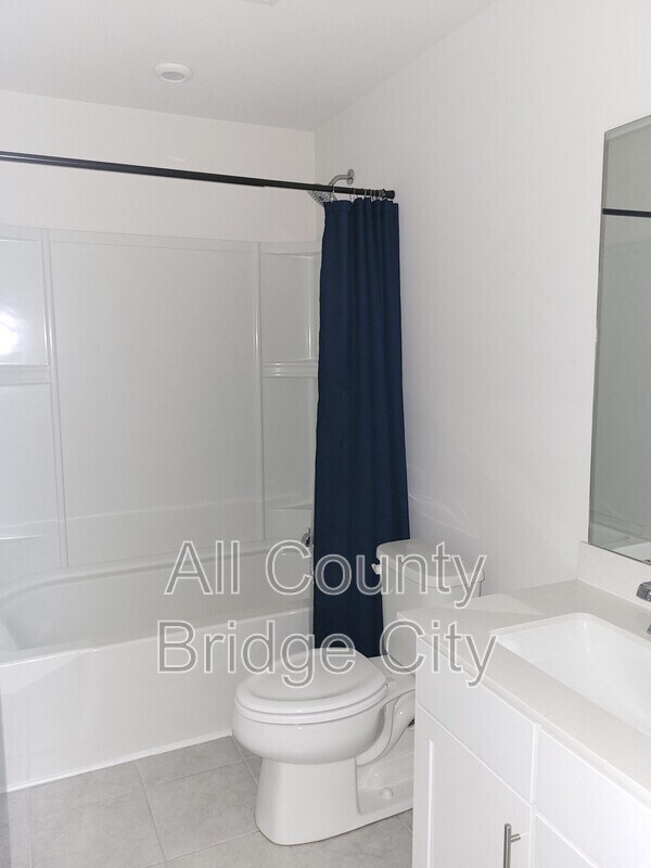 Foto del edificio - 126 Rollins Ave