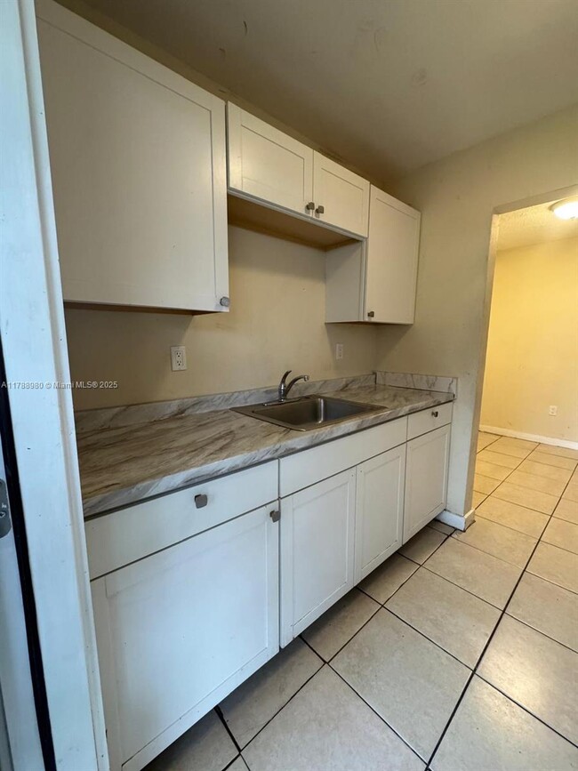 Building Photo - 151 NW 164th St