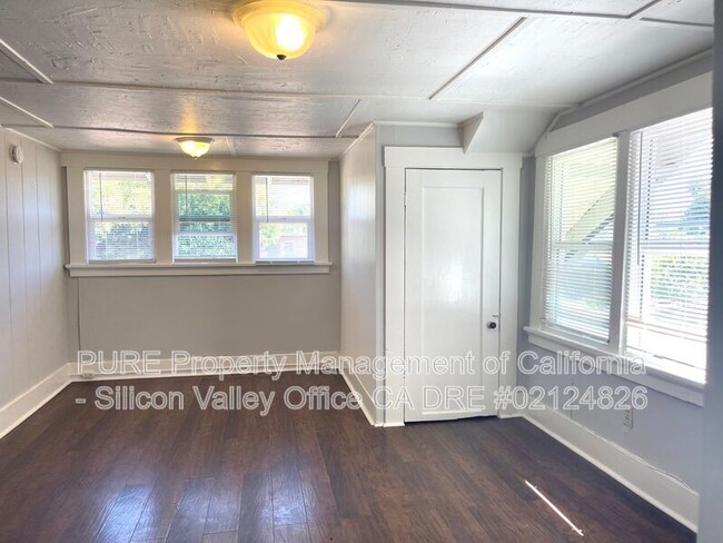 Photo - 373 Richmond Ave House