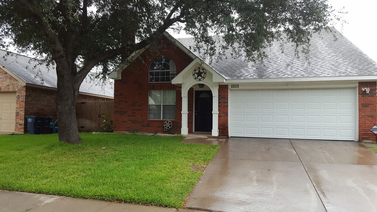 Foto principal - 8808 Mystic Trail