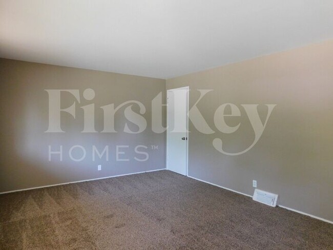 Building Photo - 1757 Keelen Dr