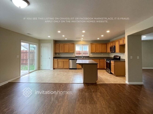 Foto del edificio - 3461 Presley Ave