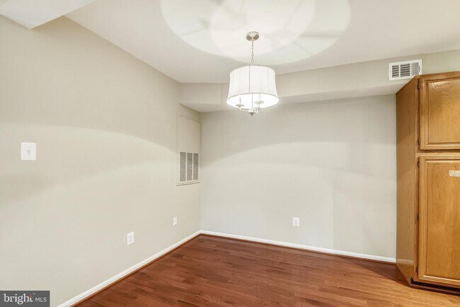 Foto del edificio - 11717 Karbon Hill Ct