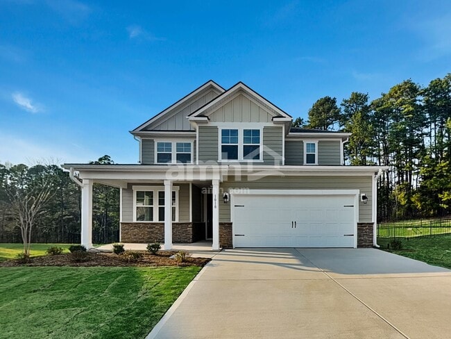 Building Photo - 1010 Guildcrest Ct