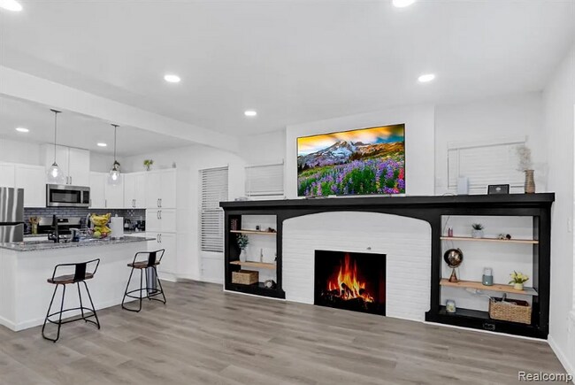 Foto del edificio - 2641 Monterey St