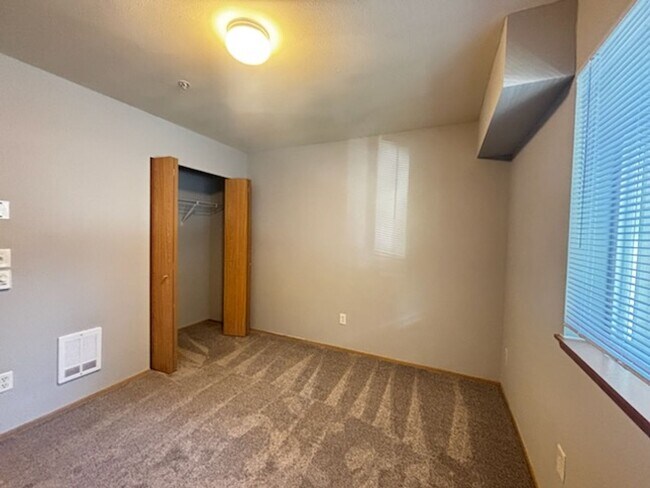 Foto del edificio - Your Home is Waiting!