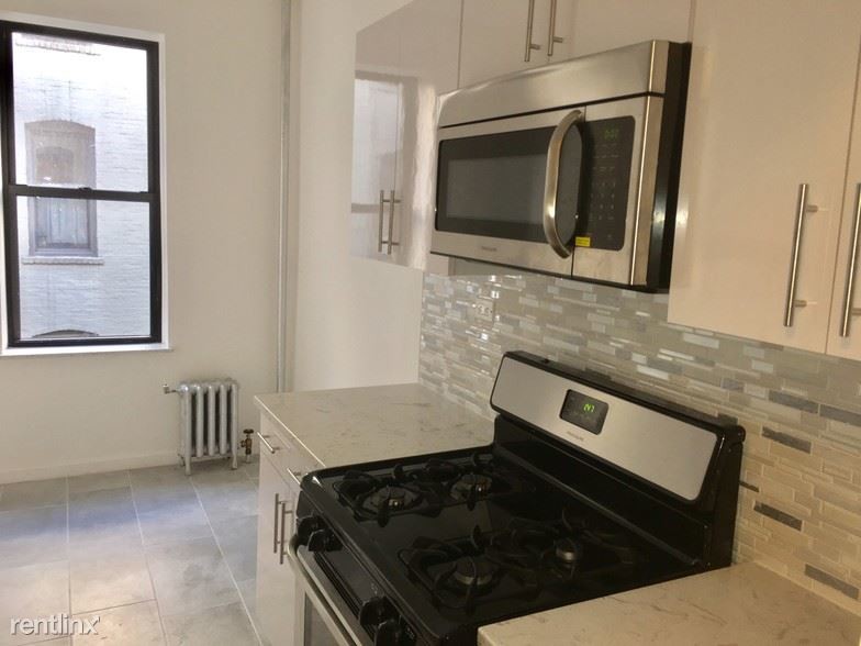 Foto principal - 8405 108th St