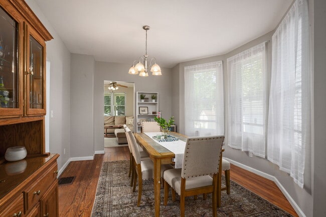 Building Photo - 7221 South St