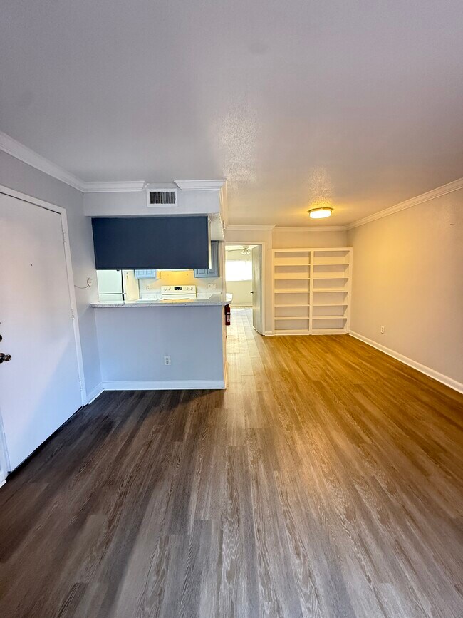 Foto del edificio - Berry Creek Townhomes