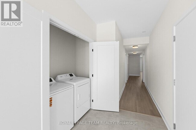 Photo du bâtiment - 1140 Moore St