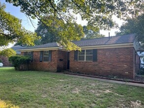 Building Photo - 1467 Wheaton St