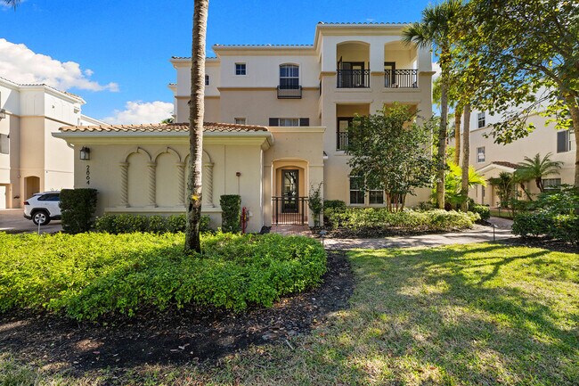 Foto del edificio - 2864 Tiburon Blvd E