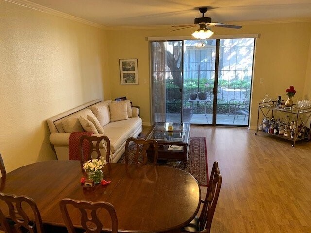 Foto del edificio - 2475 Underwood St