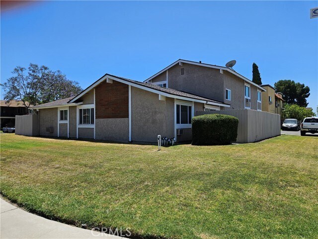Foto principal - 12621 Adelle St