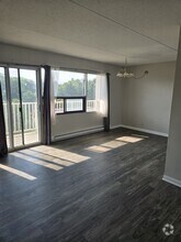 Building Photo - 411 Ellerdale St