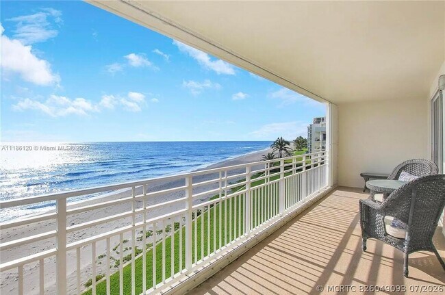 Foto del edificio - 350 S Beach Rd