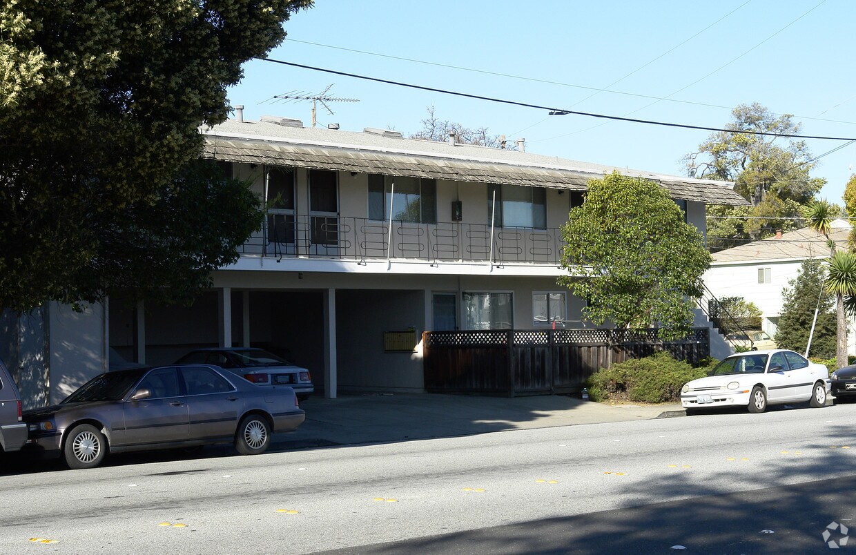 Foto del edificio - 310 Winslow St