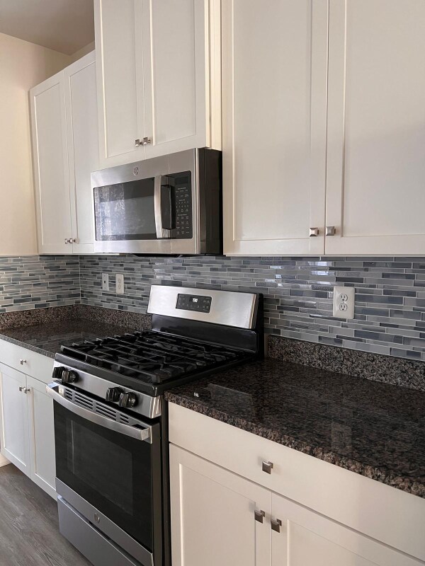 Foto del edificio - 304 Theodora Way