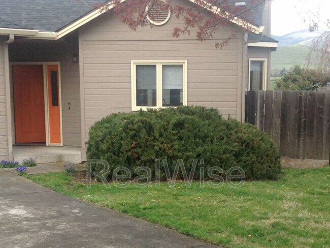 Foto del edificio - 203 N Wightman St