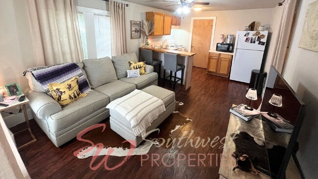 Building Photo - Your Own Space — Large 1 Bedroom Just One Block from Campus