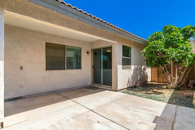 Foto del edificio - Spacious 3 Bed, 2 Bath Home in Boulder Creek