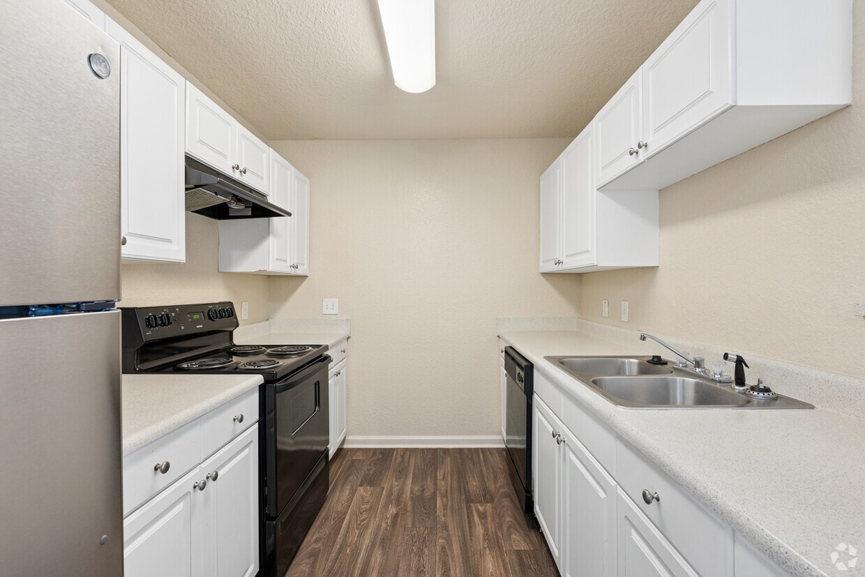 MUST BE AGE 55 + / Retreat at Madison Place - 3907 Redwing Cir Decatur ...