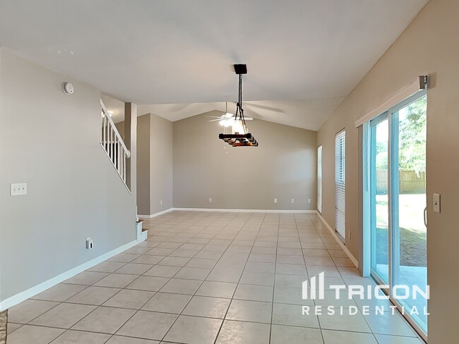 Building Photo - 9709 Fox Hollow Road Tampa FL