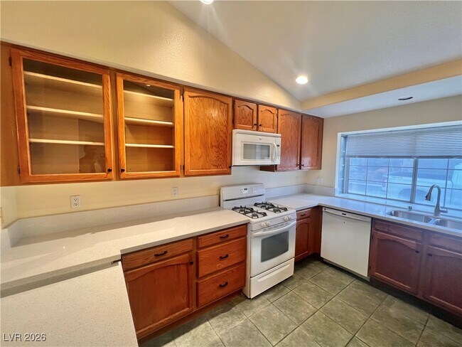 Foto del edificio - 5017 St Annes Dr